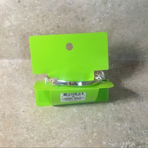 NWT🏷 Celebrate Shop Peppermint Bangle Bracelet Silver tone - Picture 3 of 4